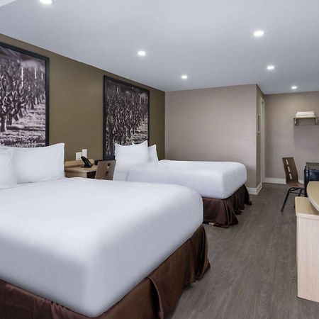 Super 8 By Wyndham Niagara Falls On Extérieur photo