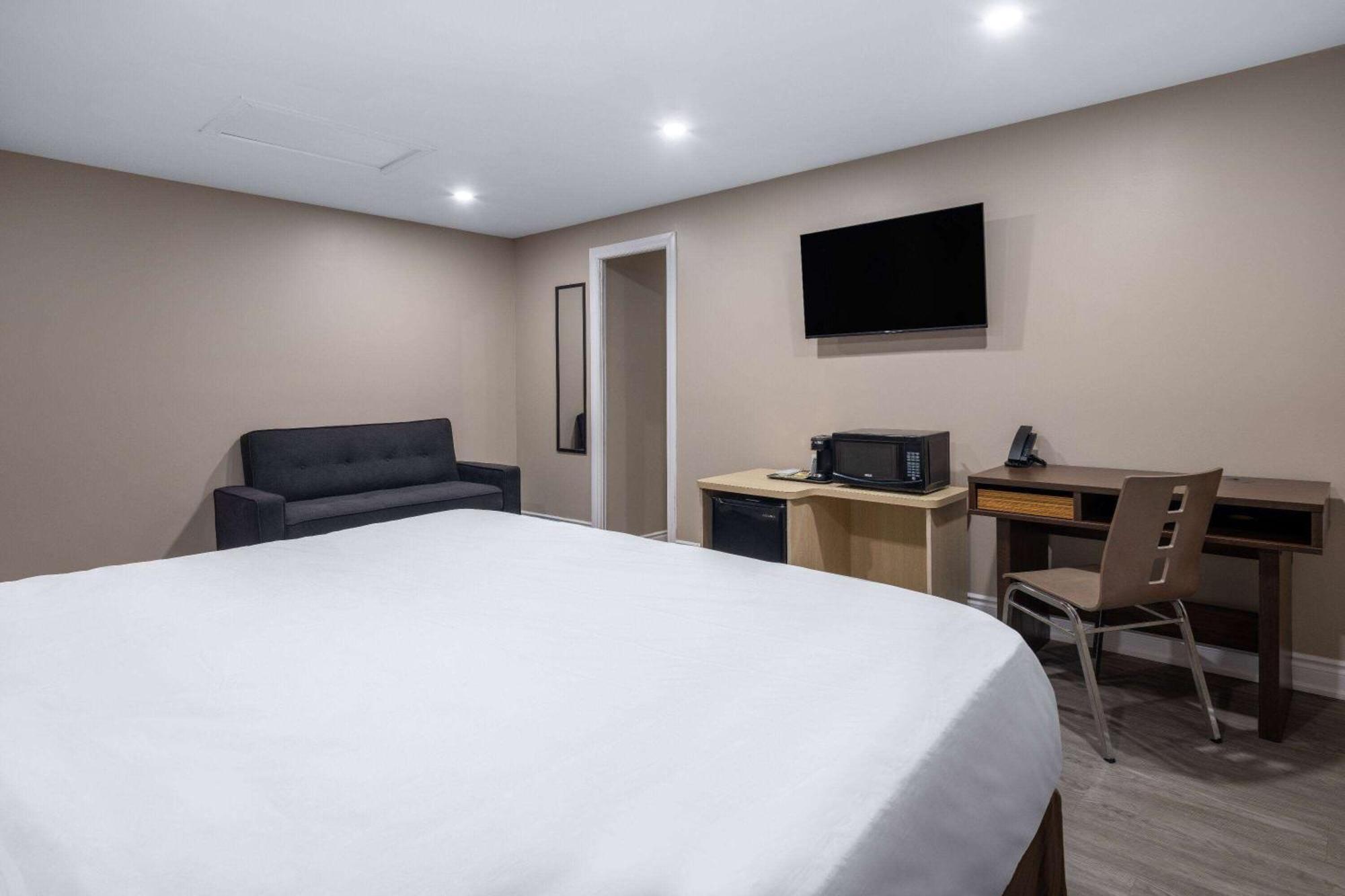 Super 8 By Wyndham Niagara Falls On Extérieur photo