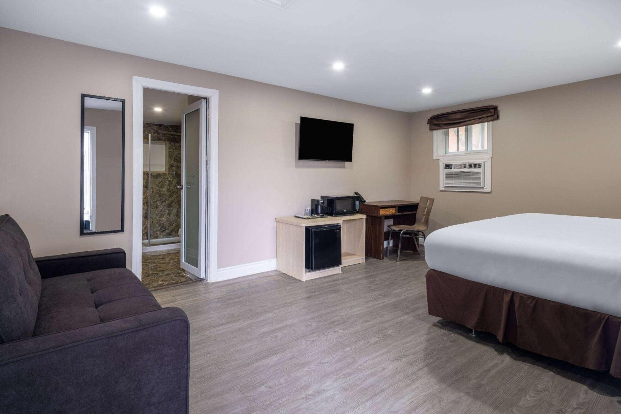Super 8 By Wyndham Niagara Falls On Extérieur photo