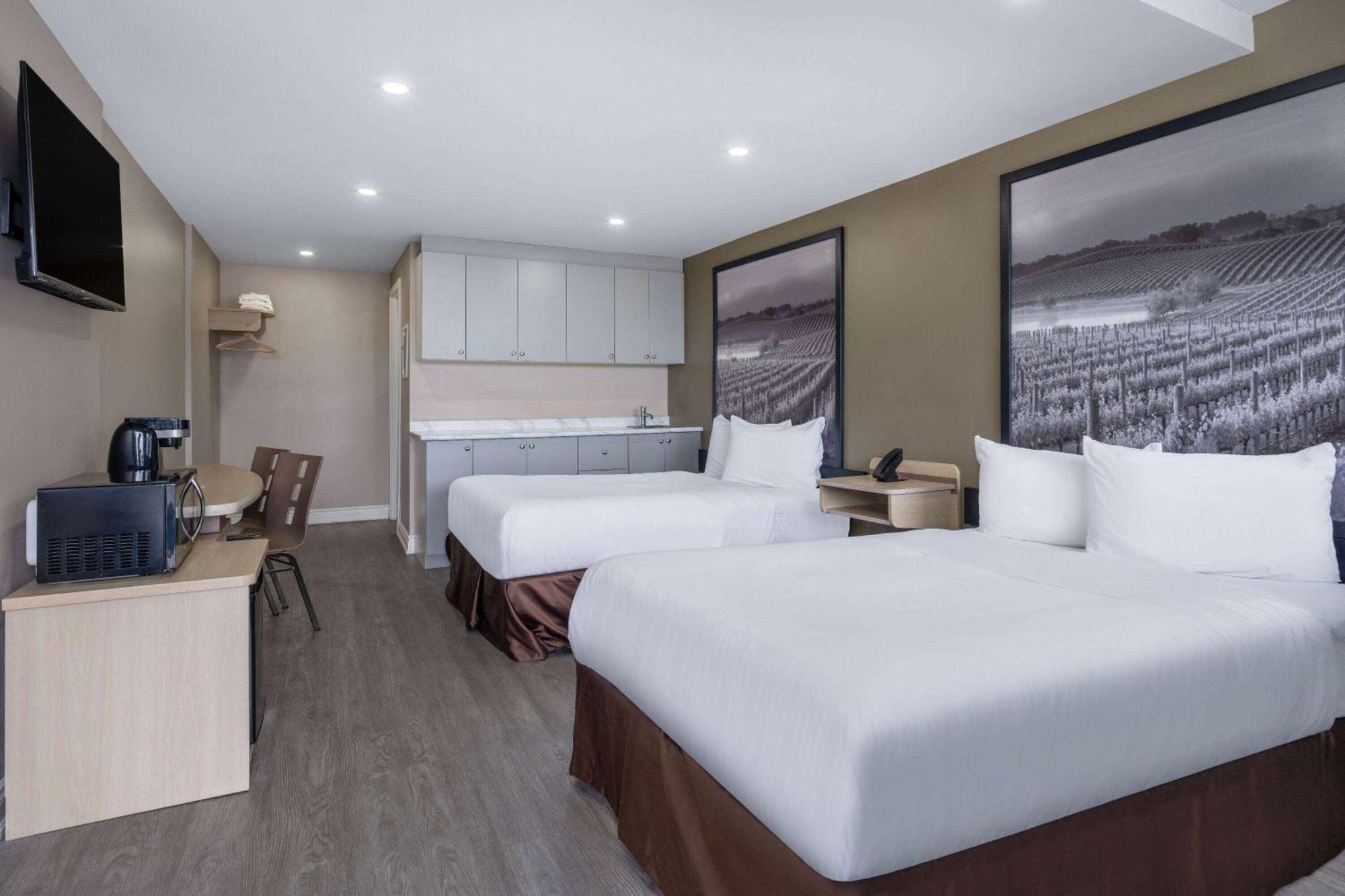 Super 8 By Wyndham Niagara Falls On Extérieur photo